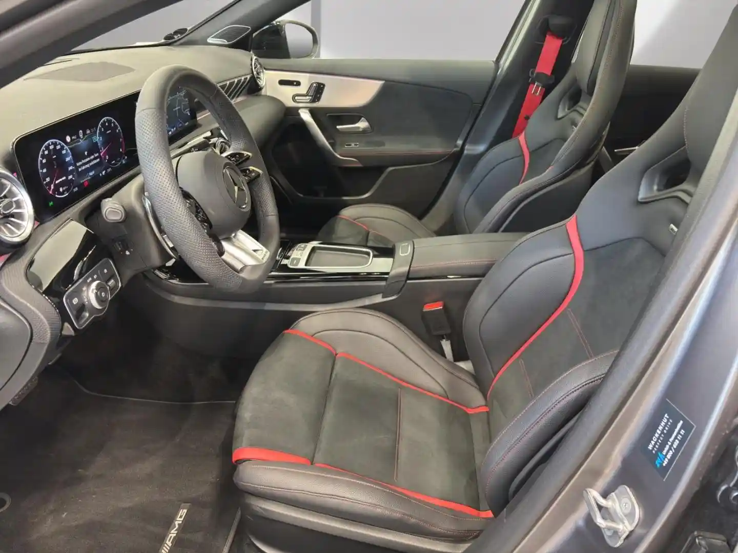 Mercedes-Benz A 35 AMG