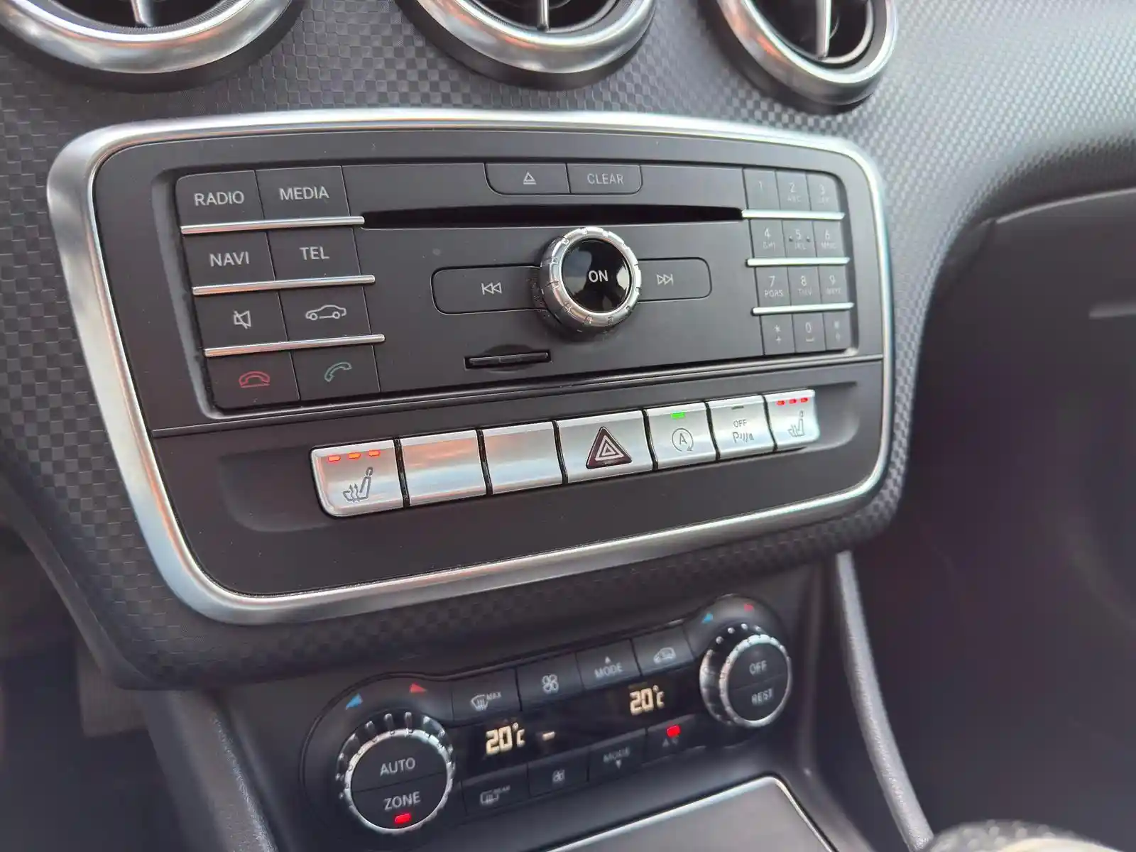 Mercedes-Benz A 200