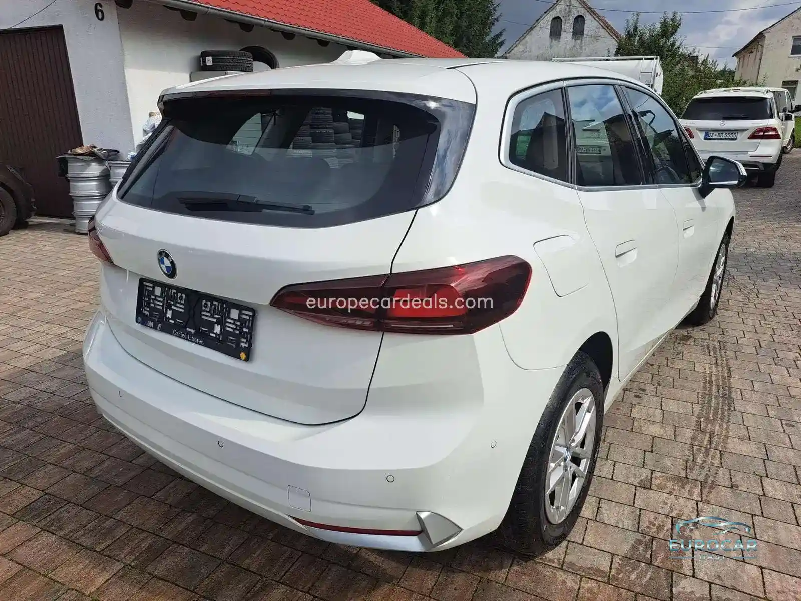 BMW 220