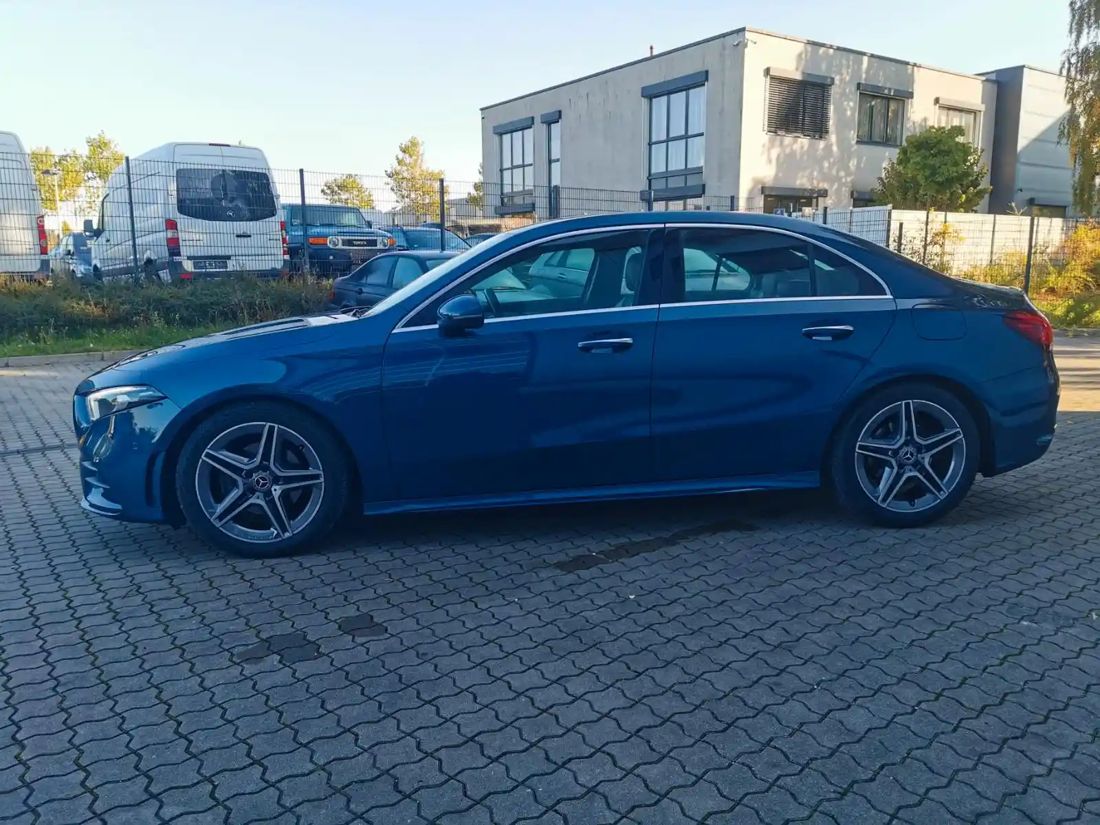 Mercedes-Benz A 200