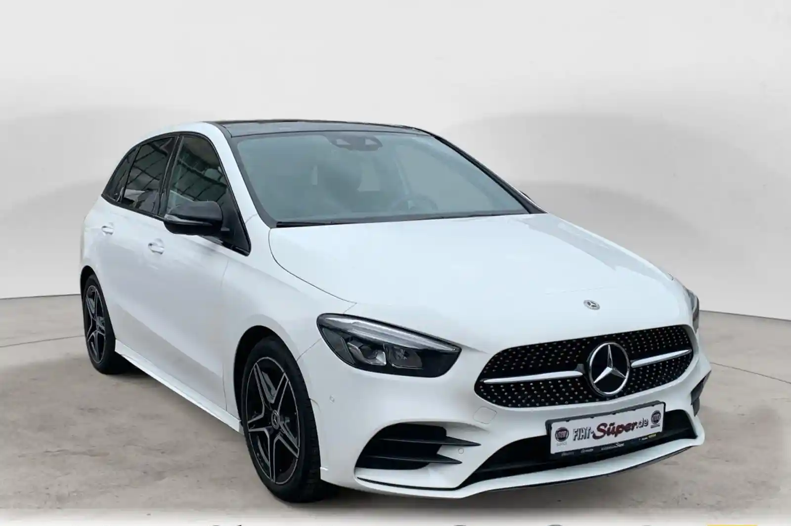 Mercedes-Benz B 200