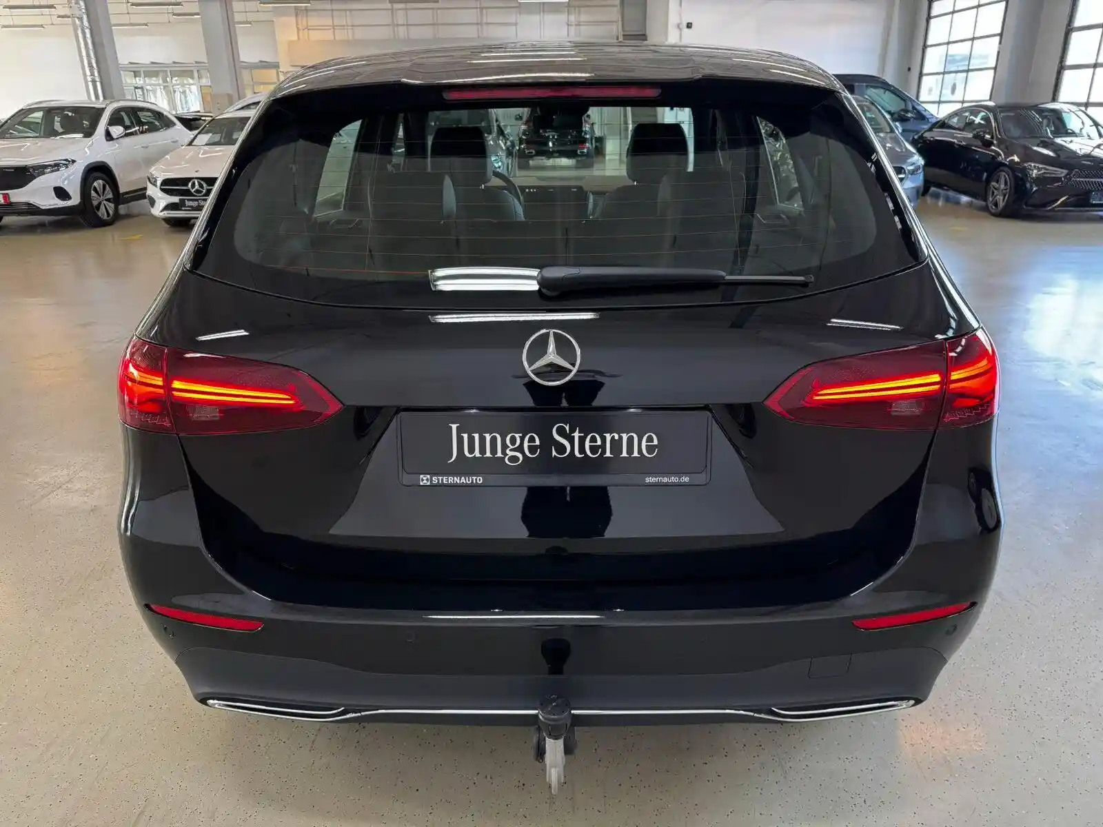 Mercedes-Benz B 200