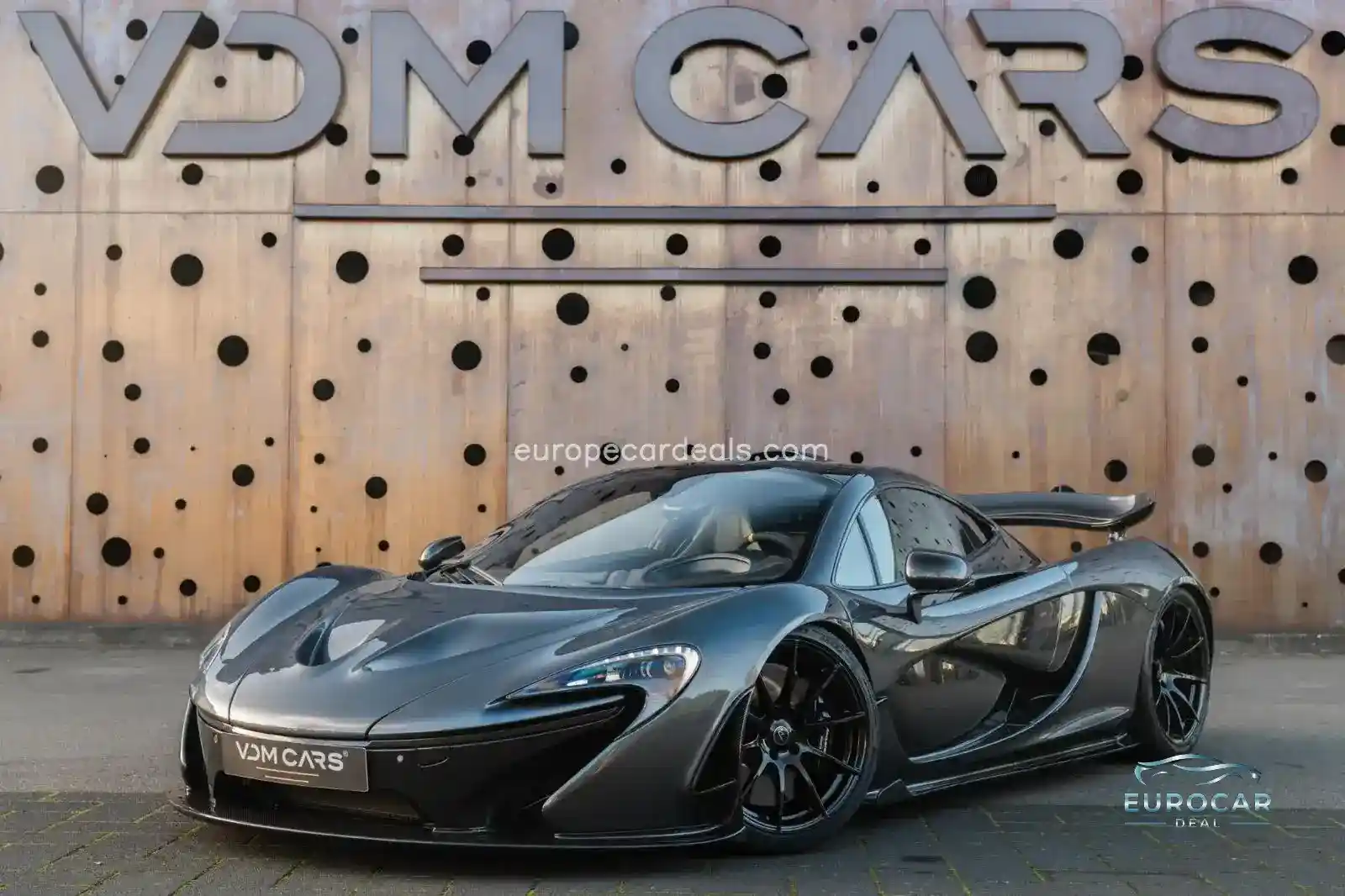 McLaren P1