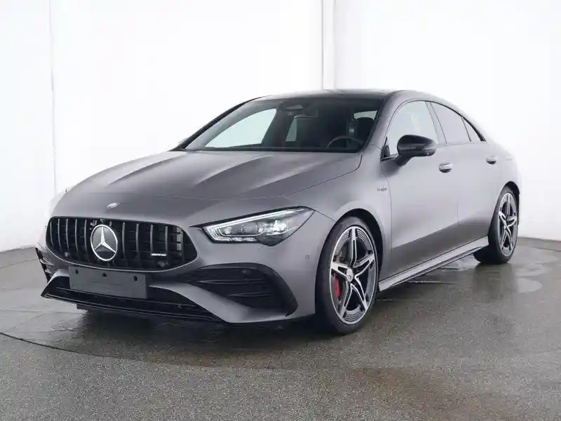 Mercedes-Benz CLA 35 AMG