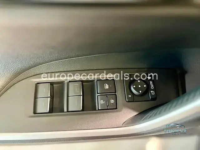 Suzuki Across