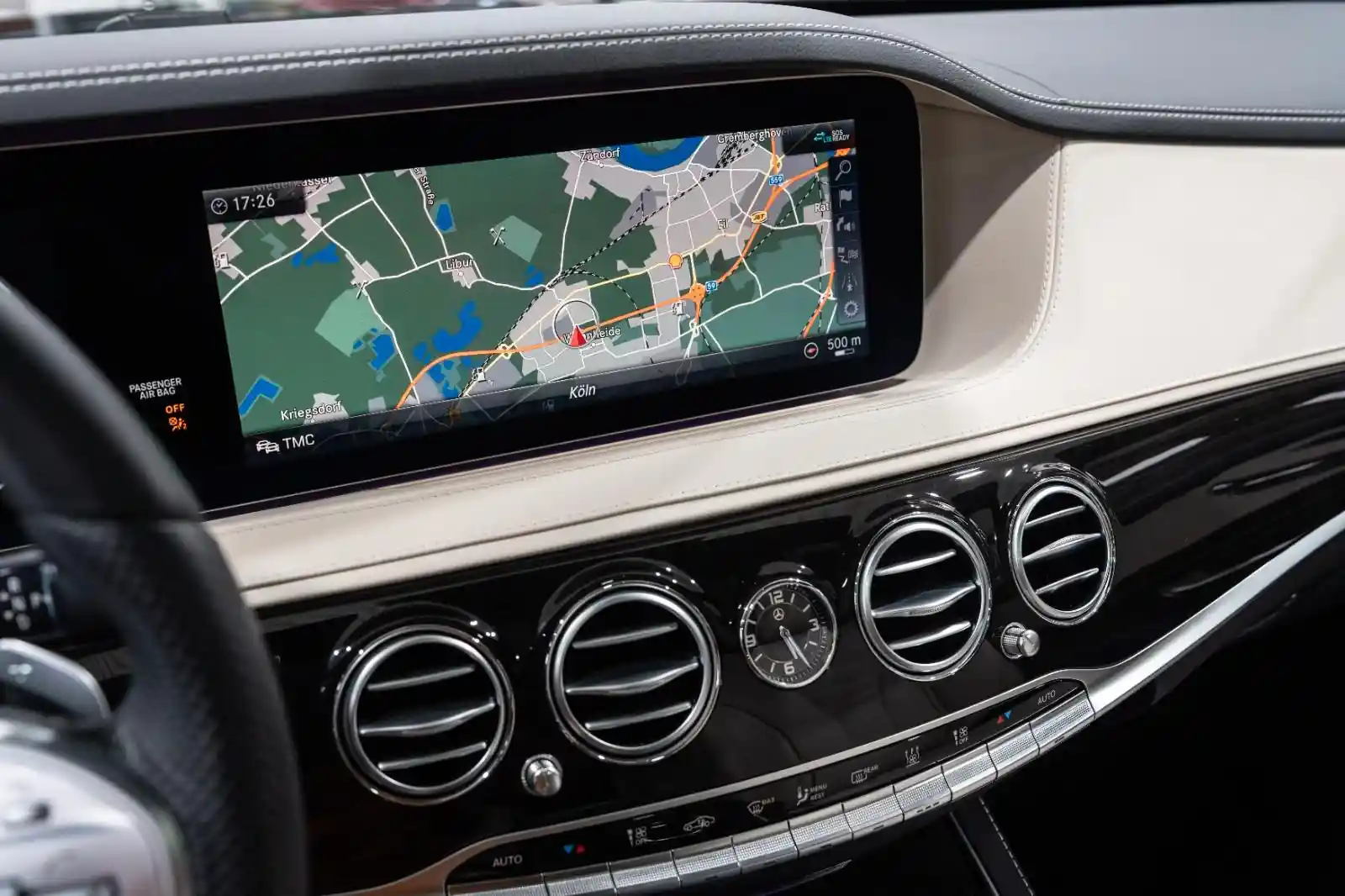 Mercedes-Benz S 560