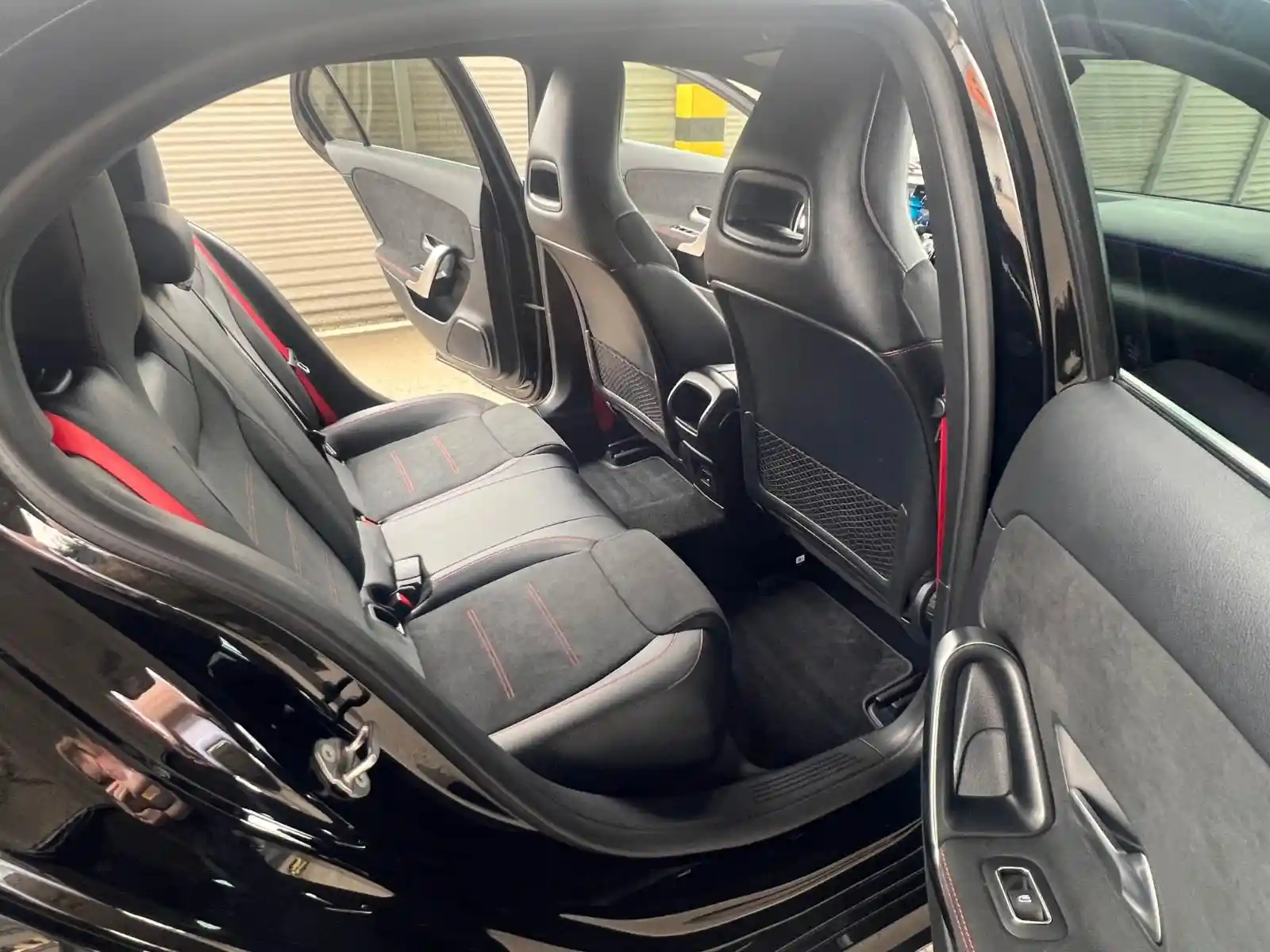 Mercedes-Benz A 45 AMG