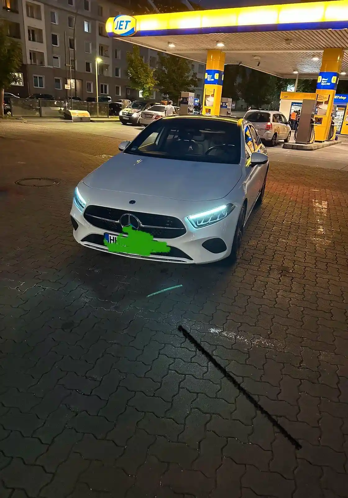 Mercedes-Benz A 200