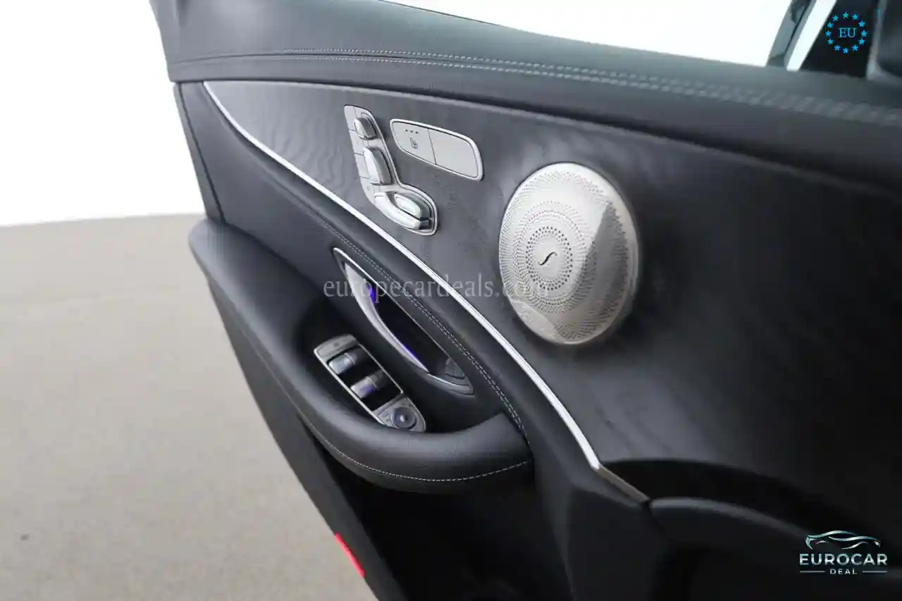 Mercedes-Benz E 400