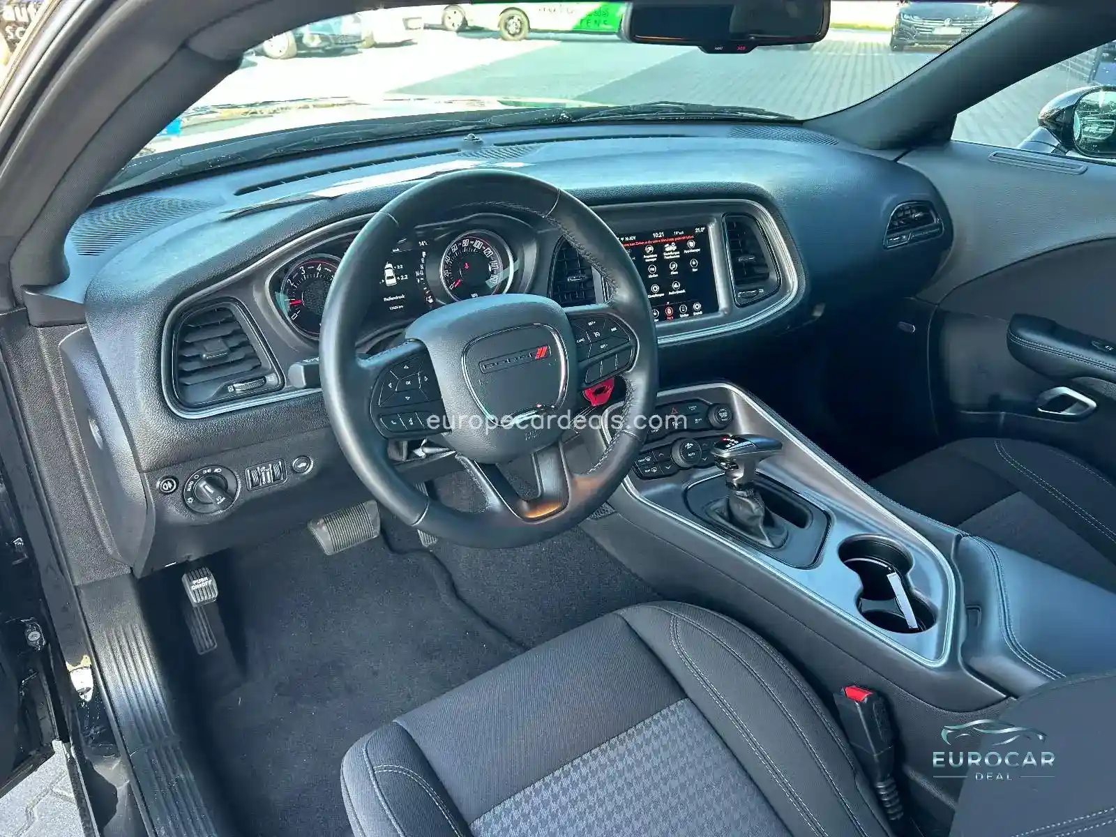 Dodge Challenger