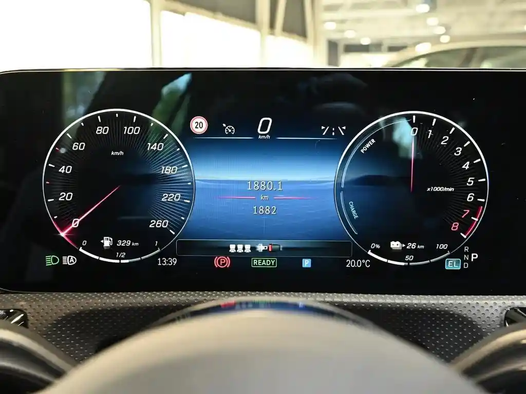 Mercedes-Benz A 250