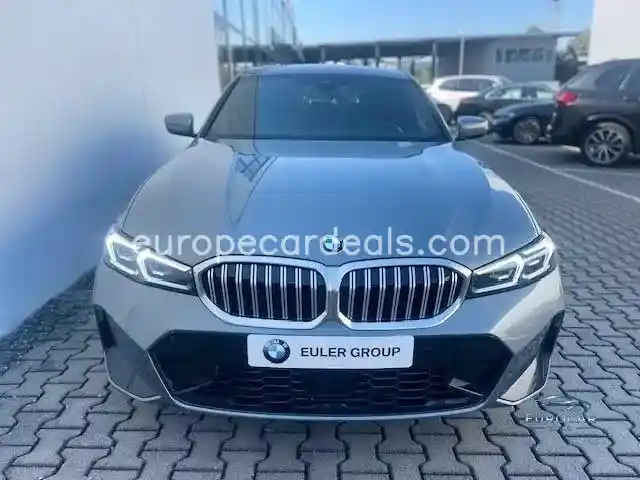 BMW 330