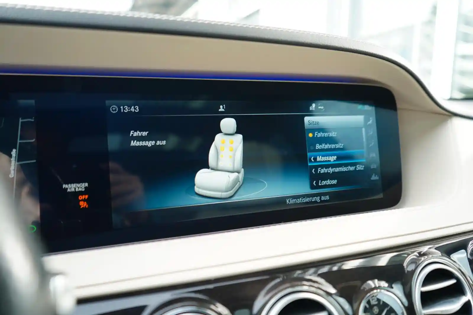 Mercedes-Benz S 560