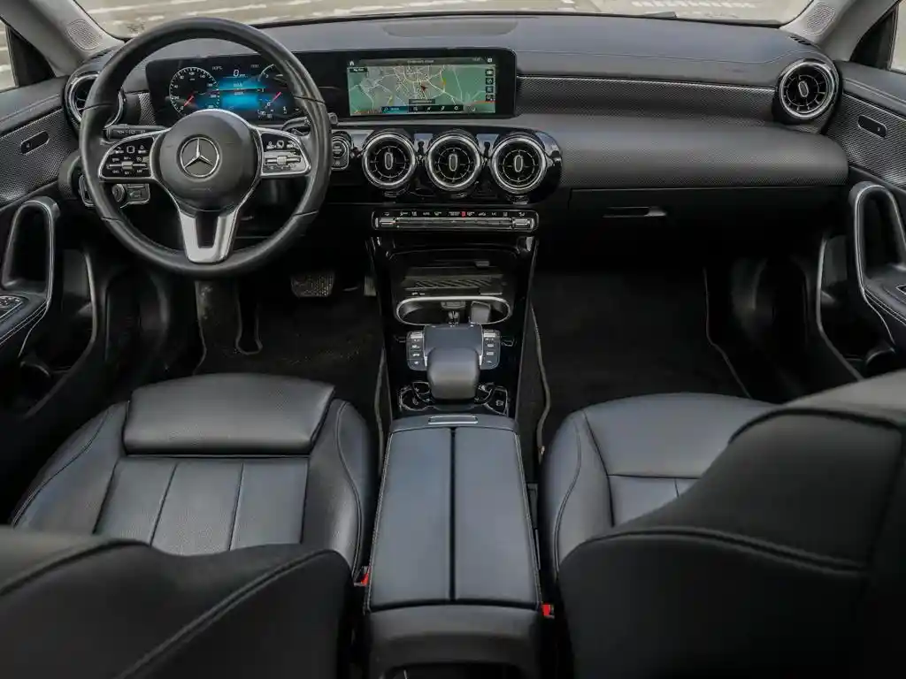 Mercedes-Benz CLA 200 Shooting Brake