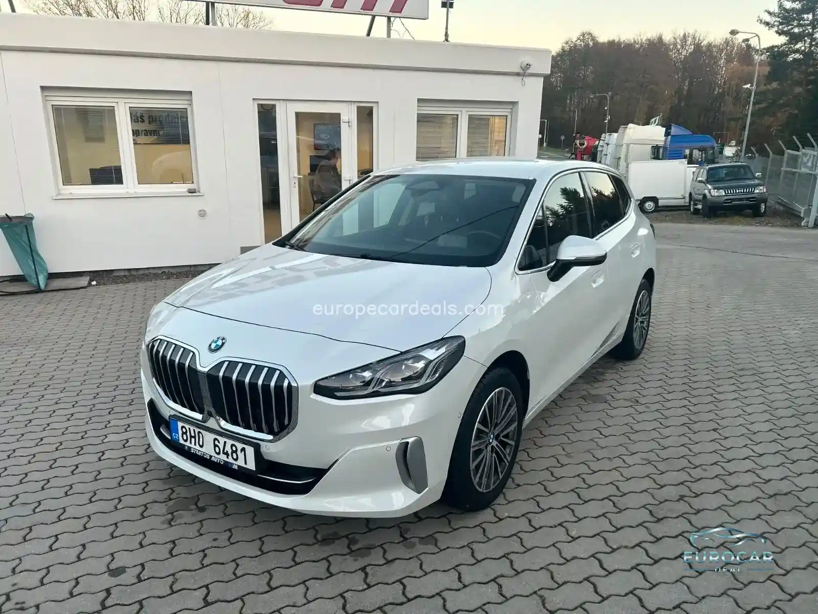 BMW 218