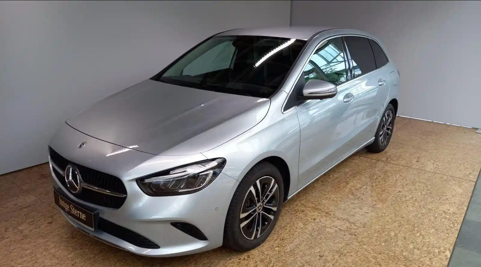 Mercedes-Benz B 250