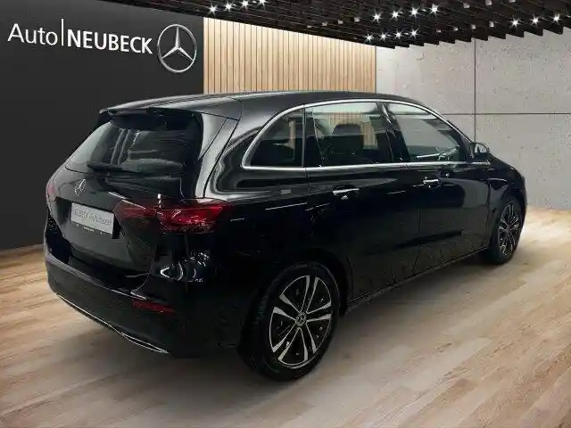 Mercedes-Benz B 250