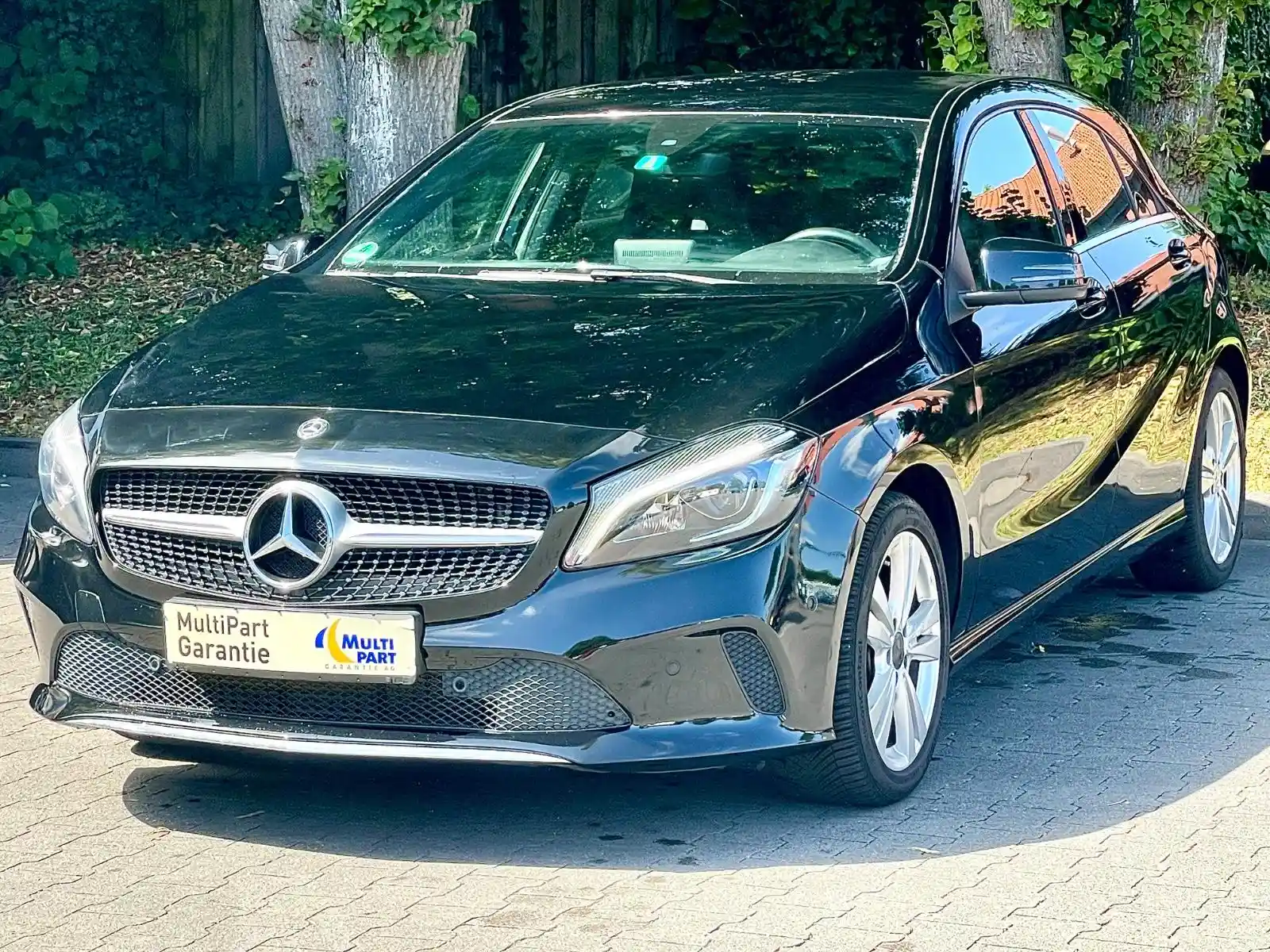 Mercedes-Benz A 180