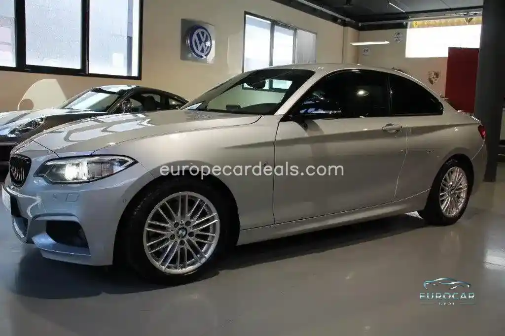 BMW 220