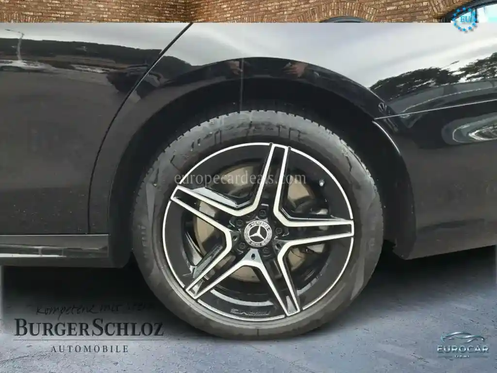 Mercedes-Benz E 300