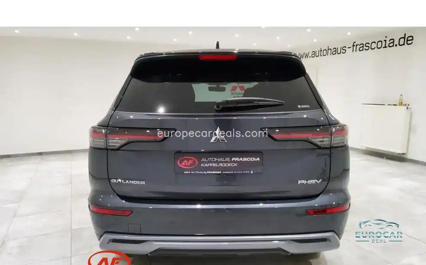 Mitsubishi Plug-in Hybrid Outlander