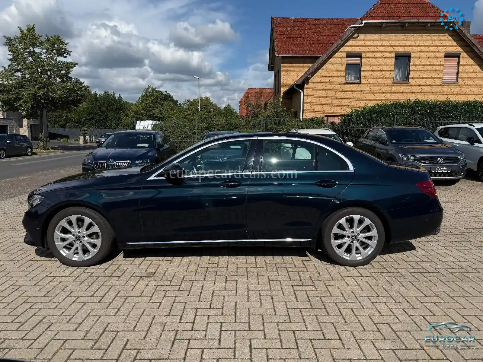 Mercedes-Benz E 200