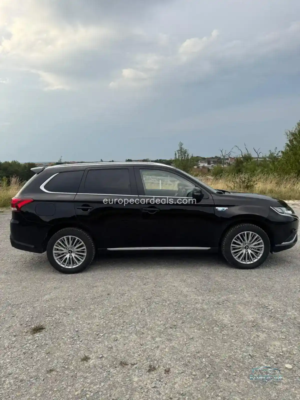 Mitsubishi Plug-in Hybrid Outlander