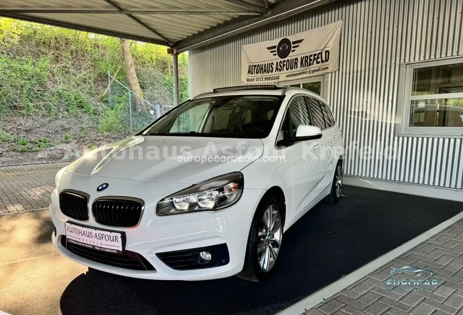BMW 220