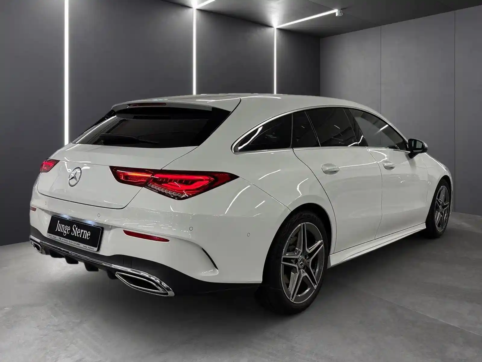 Mercedes-Benz CLA 200 Shooting Brake