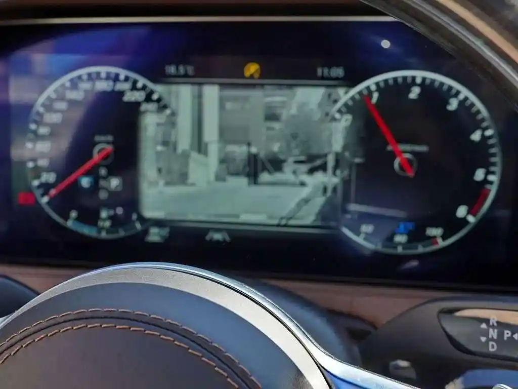 Mercedes-Benz S 350