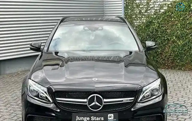 Mercedes-Benz C 63 AMG