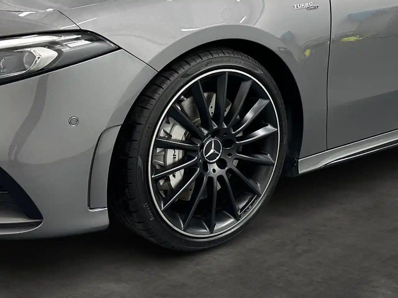 Mercedes-Benz A 35 AMG