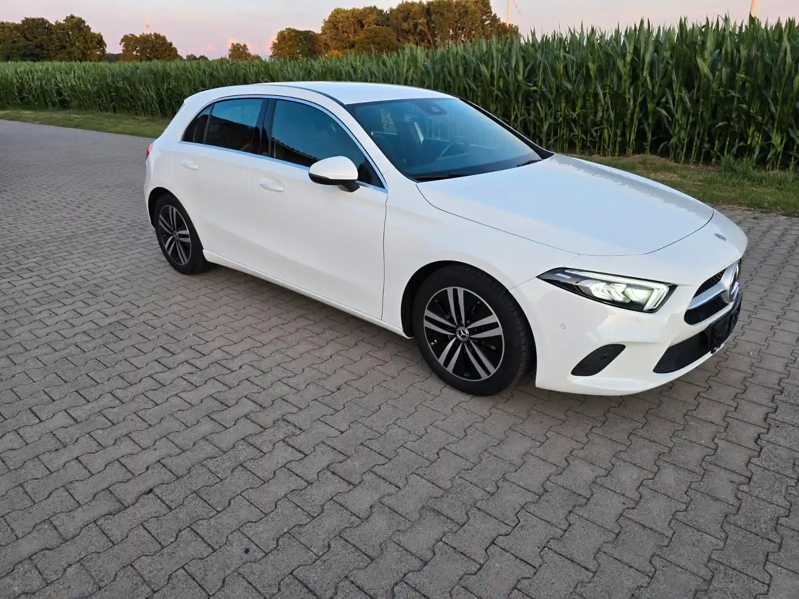 Mercedes-Benz A 200