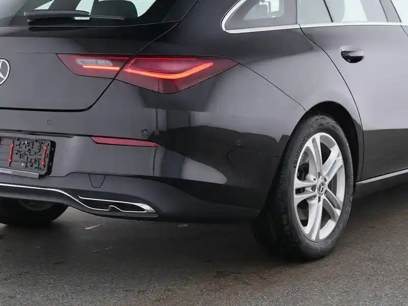 Mercedes-Benz CLA 180 Shooting Brake