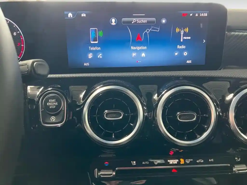 Mercedes-Benz A 200