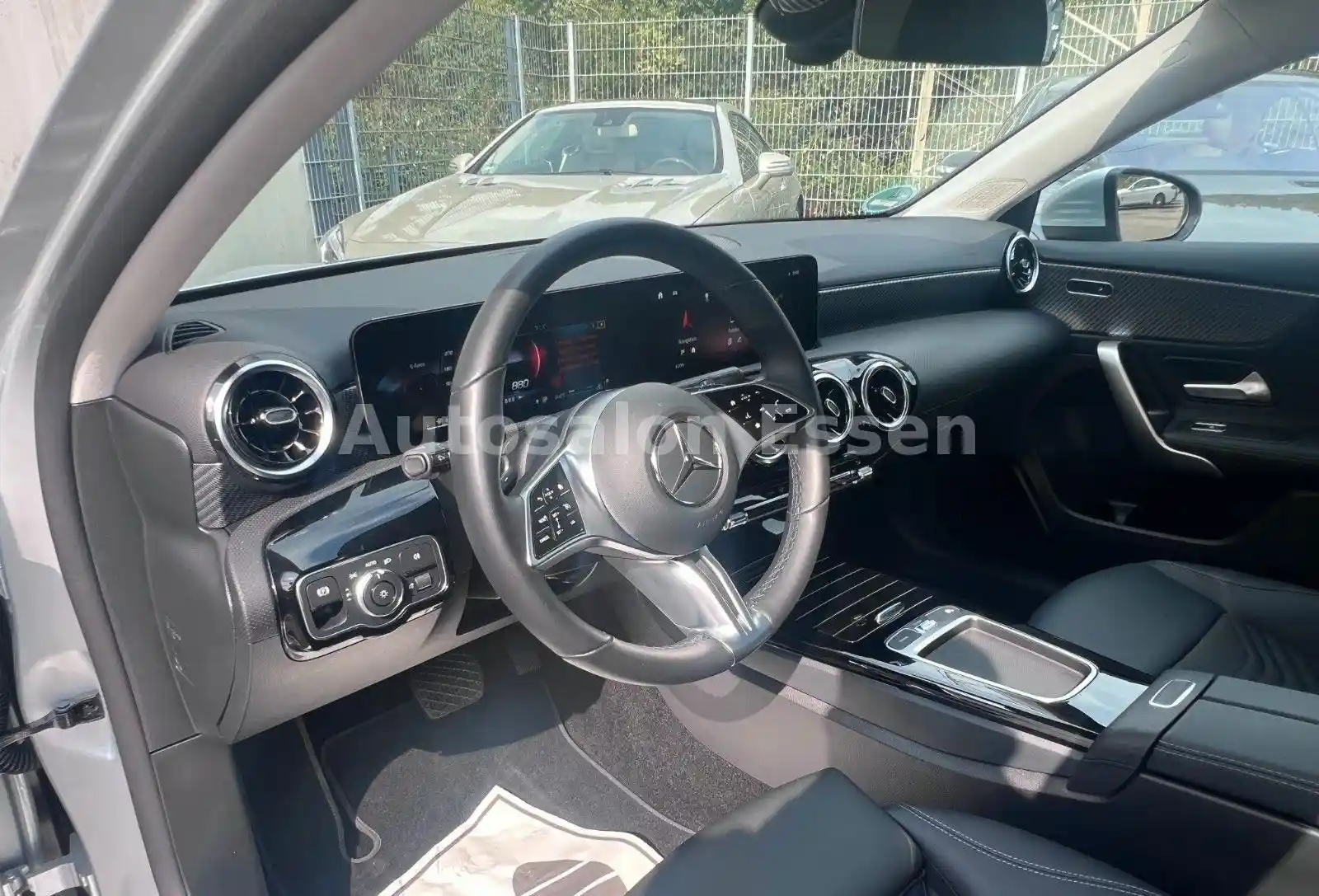 Mercedes-Benz A 180