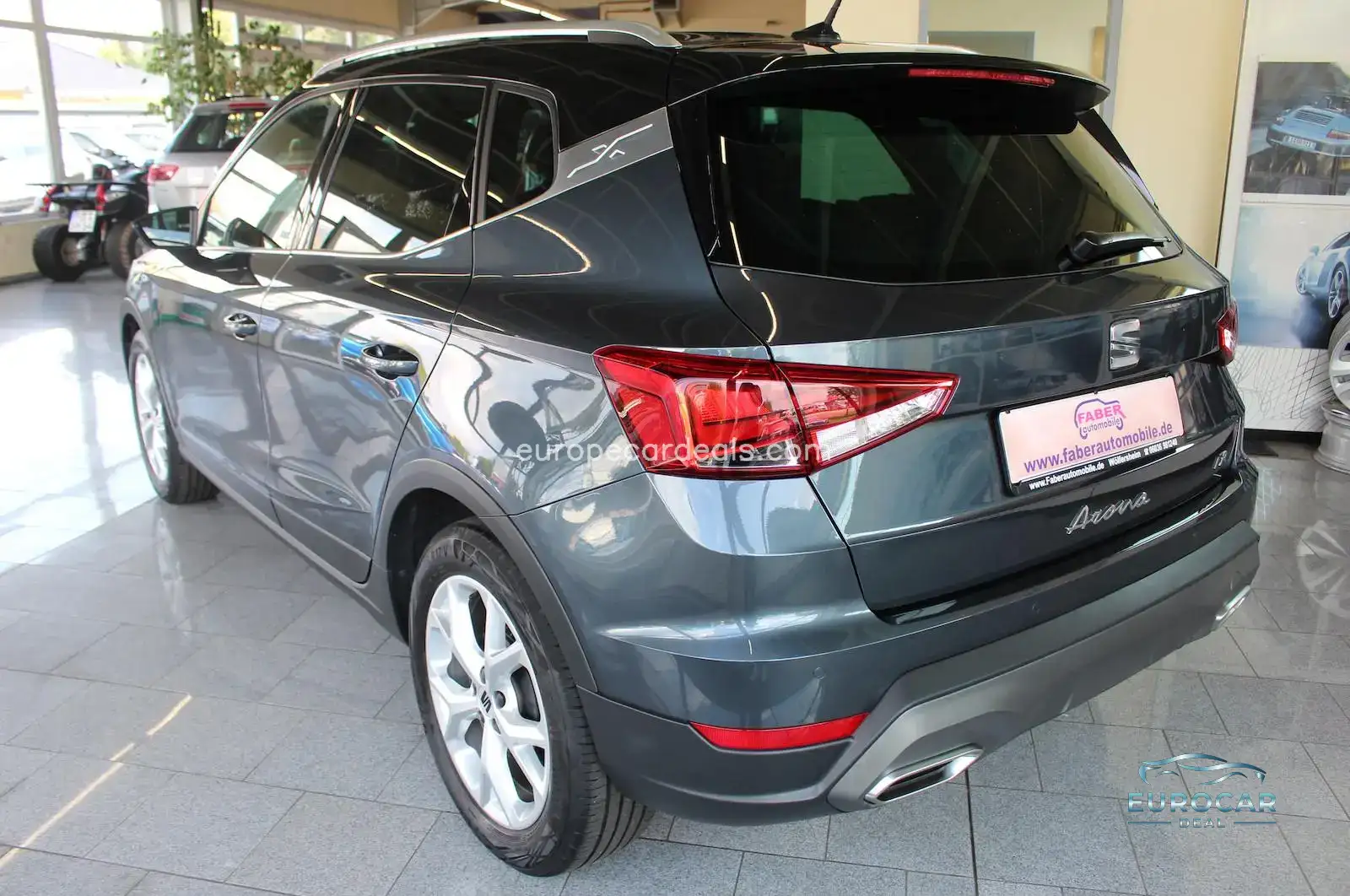 Seat Arona