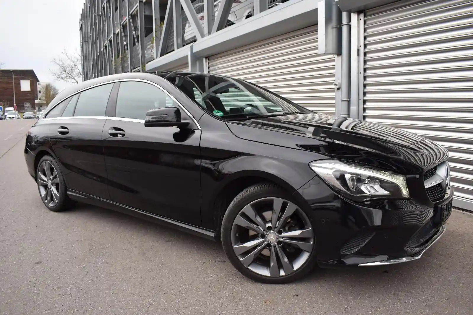 Mercedes-Benz CLA 180