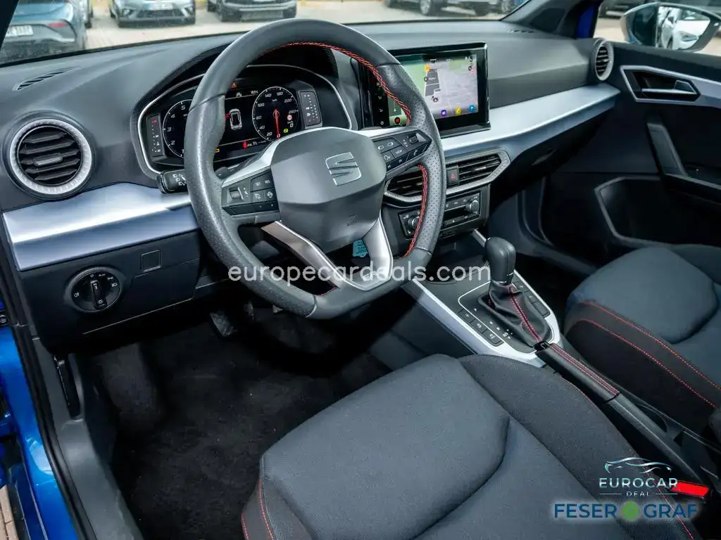 Seat Arona
