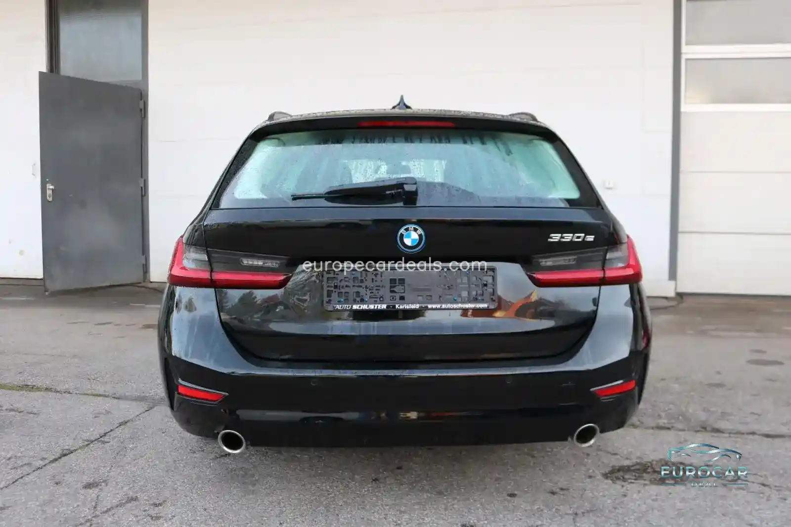 BMW 330