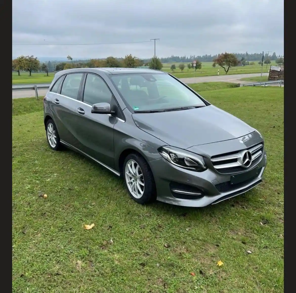 Mercedes-Benz B 220