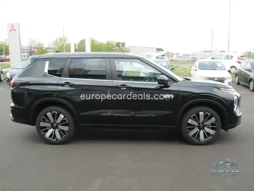 Mitsubishi Plug-in Hybrid Outlander