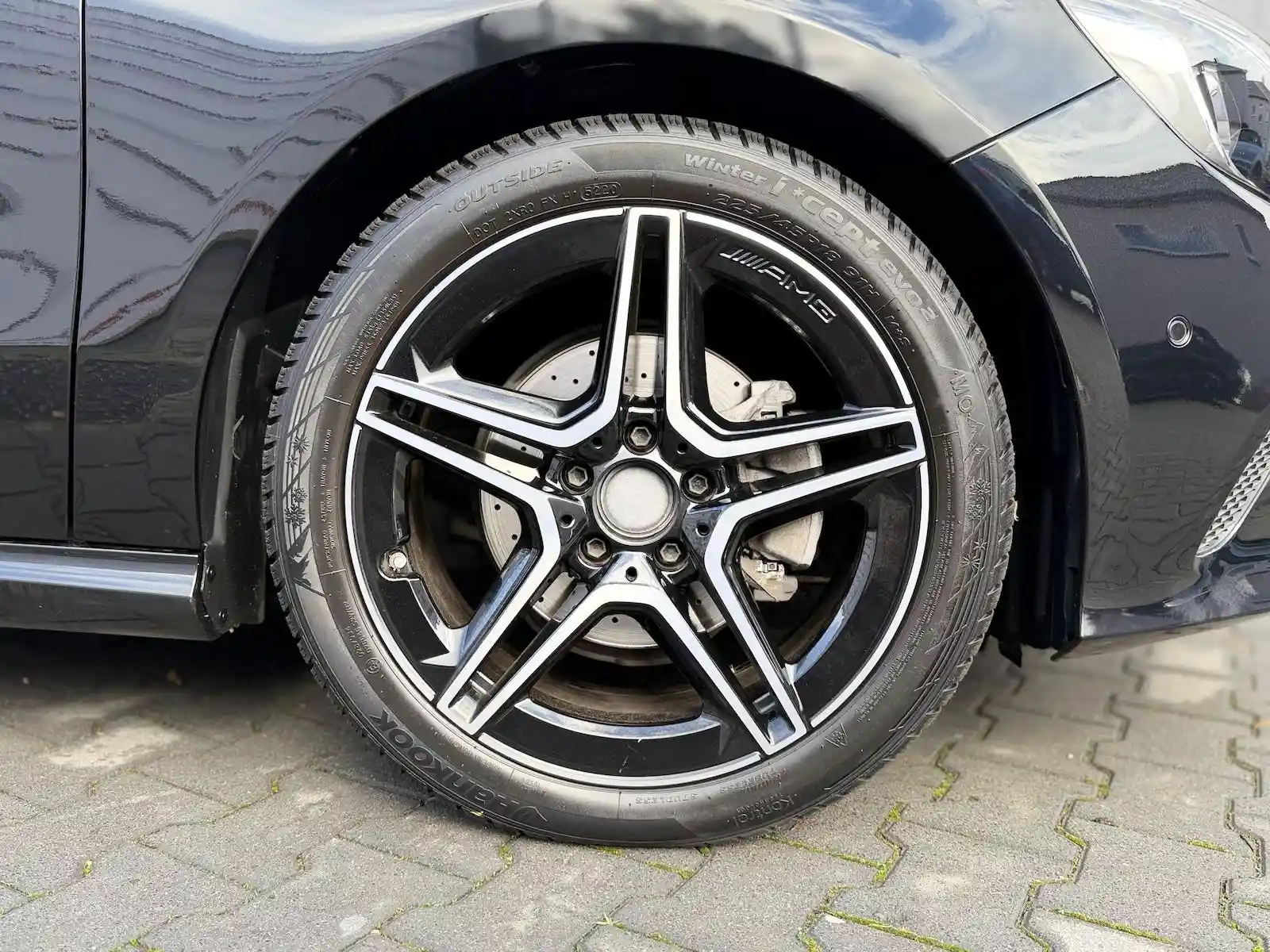 Mercedes-Benz A 200
