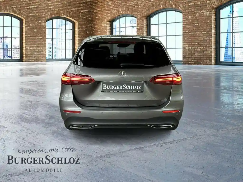 Mercedes-Benz B 180