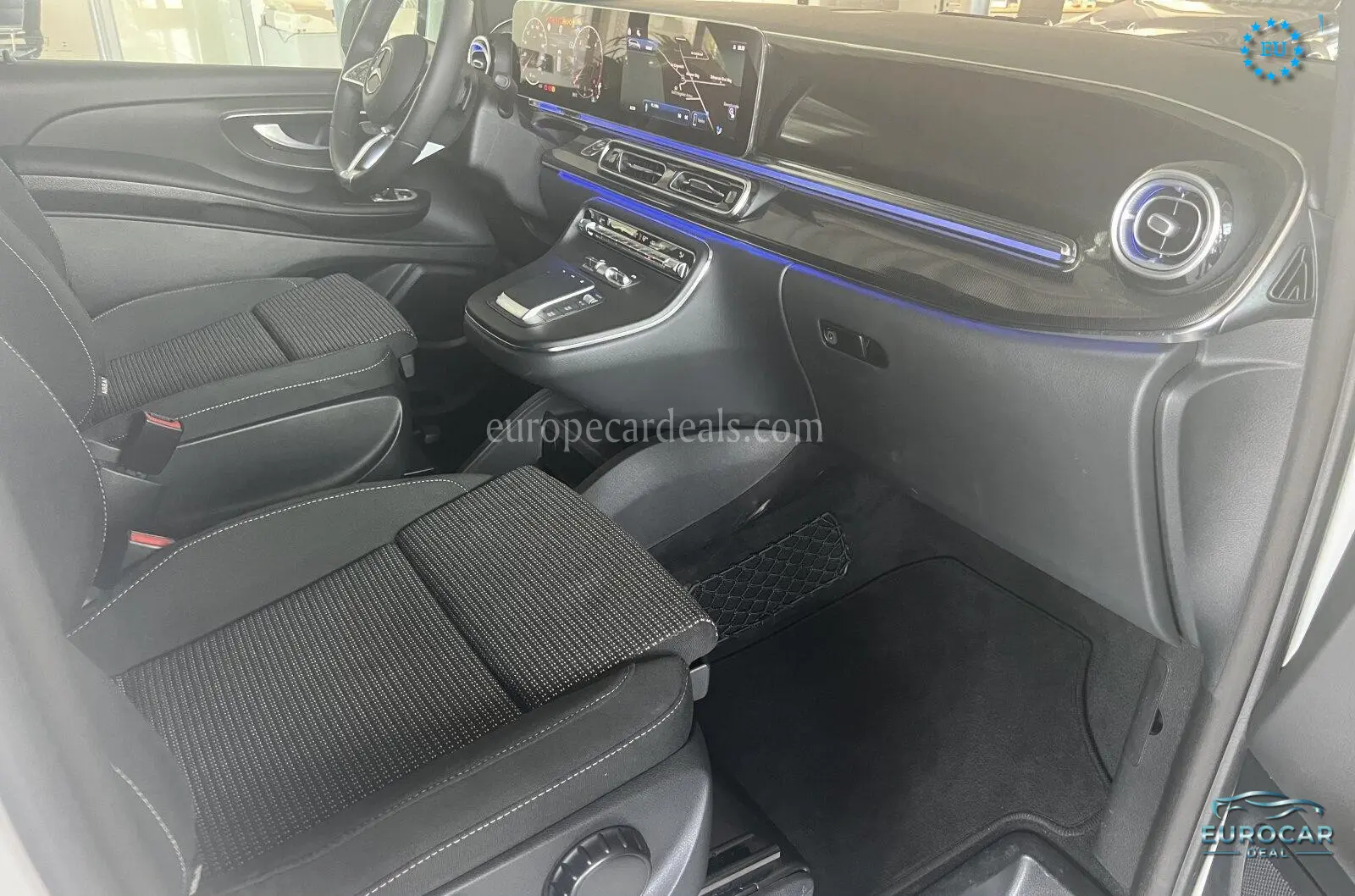 Mercedes-Benz V 220