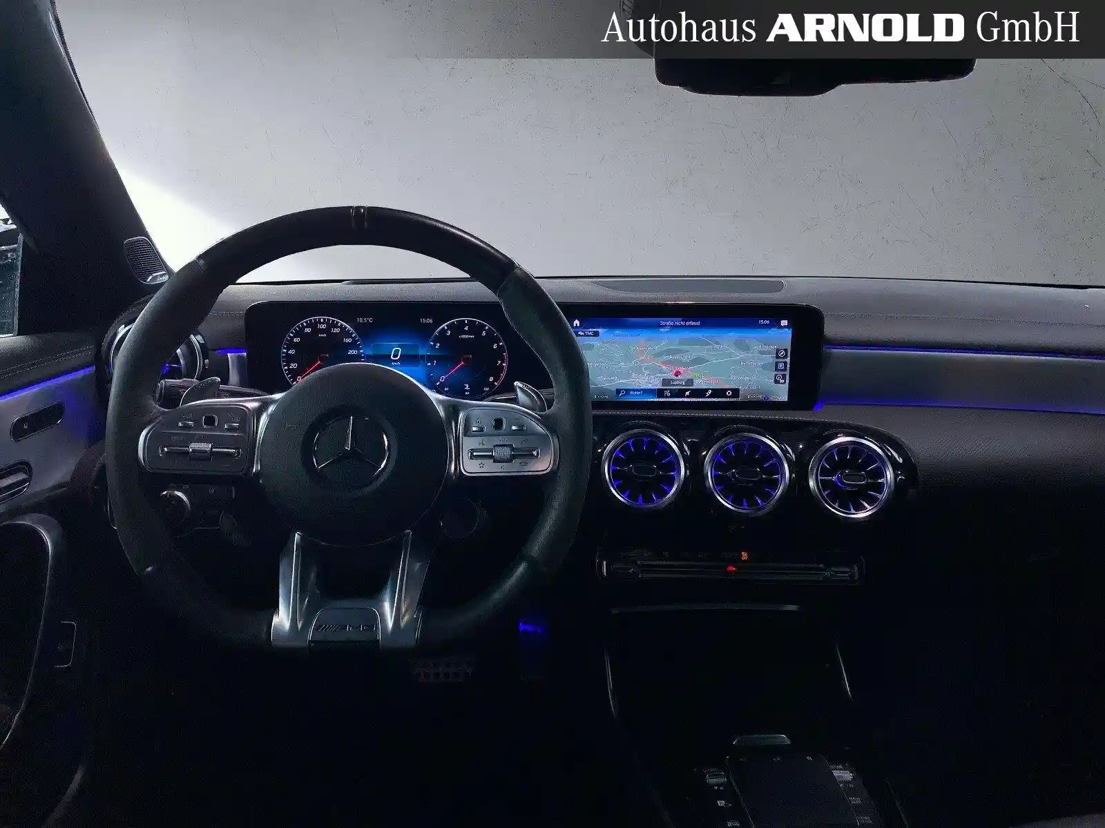 Mercedes-Benz CLA 35 AMG Shooting Brake
