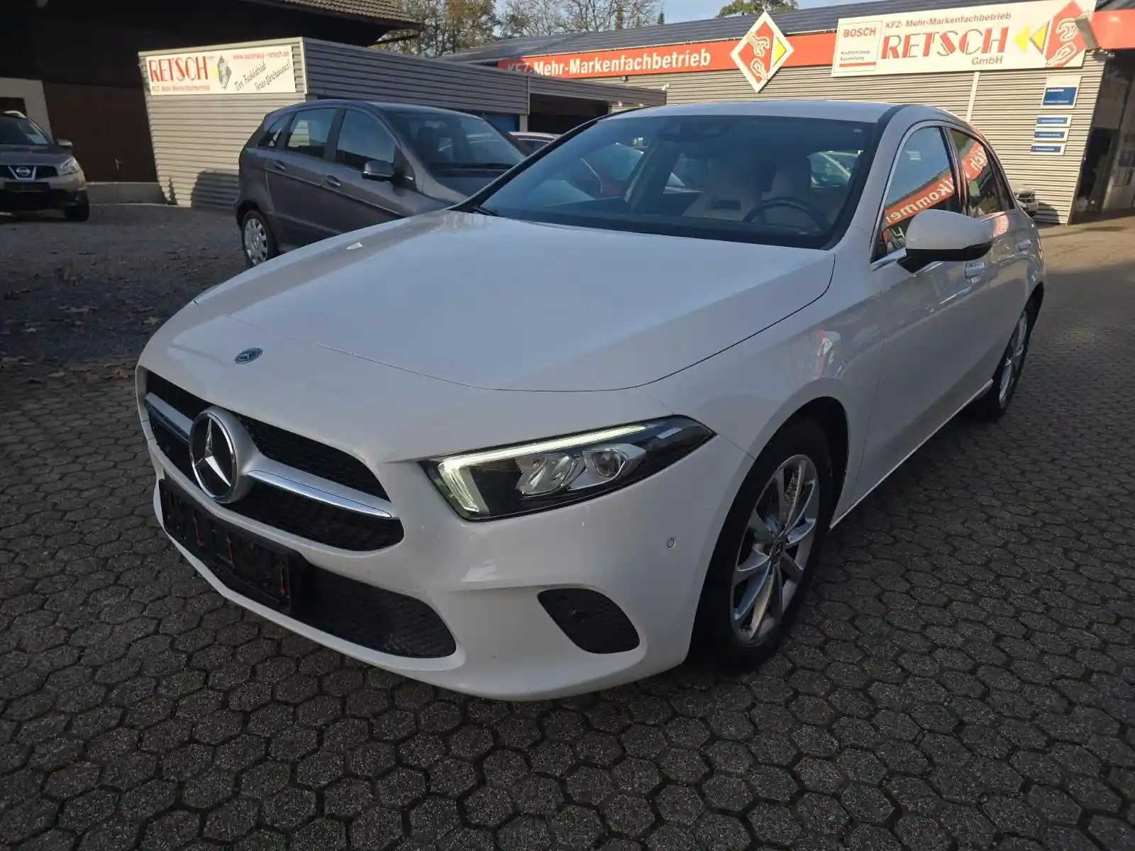 Mercedes-Benz A 200
