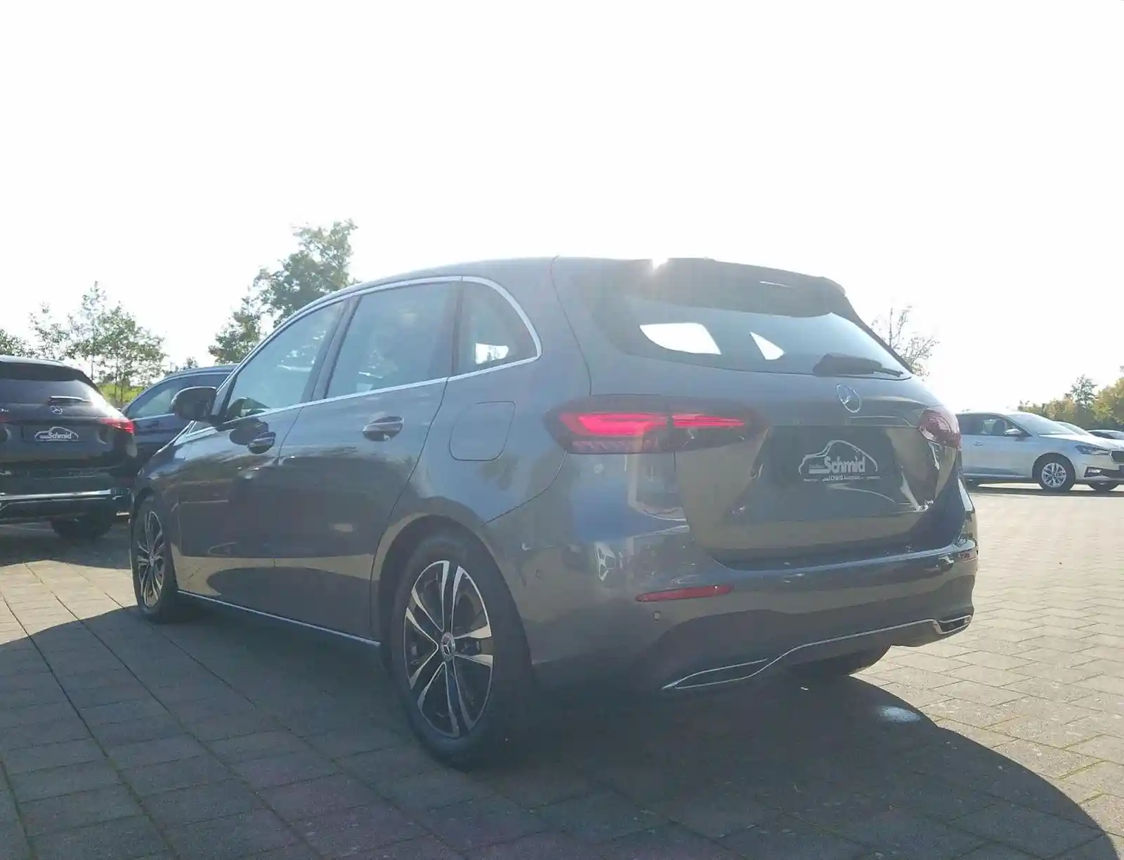 Mercedes-Benz B 200