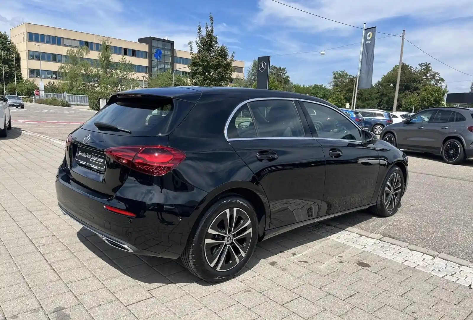 Mercedes-Benz A 200