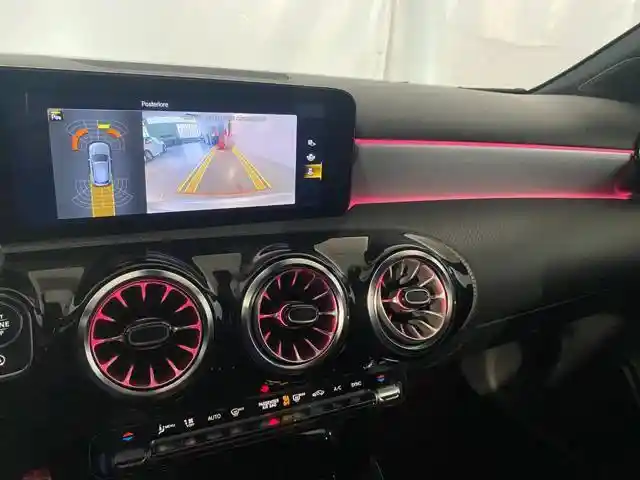 Mercedes-Benz A 35 AMG
